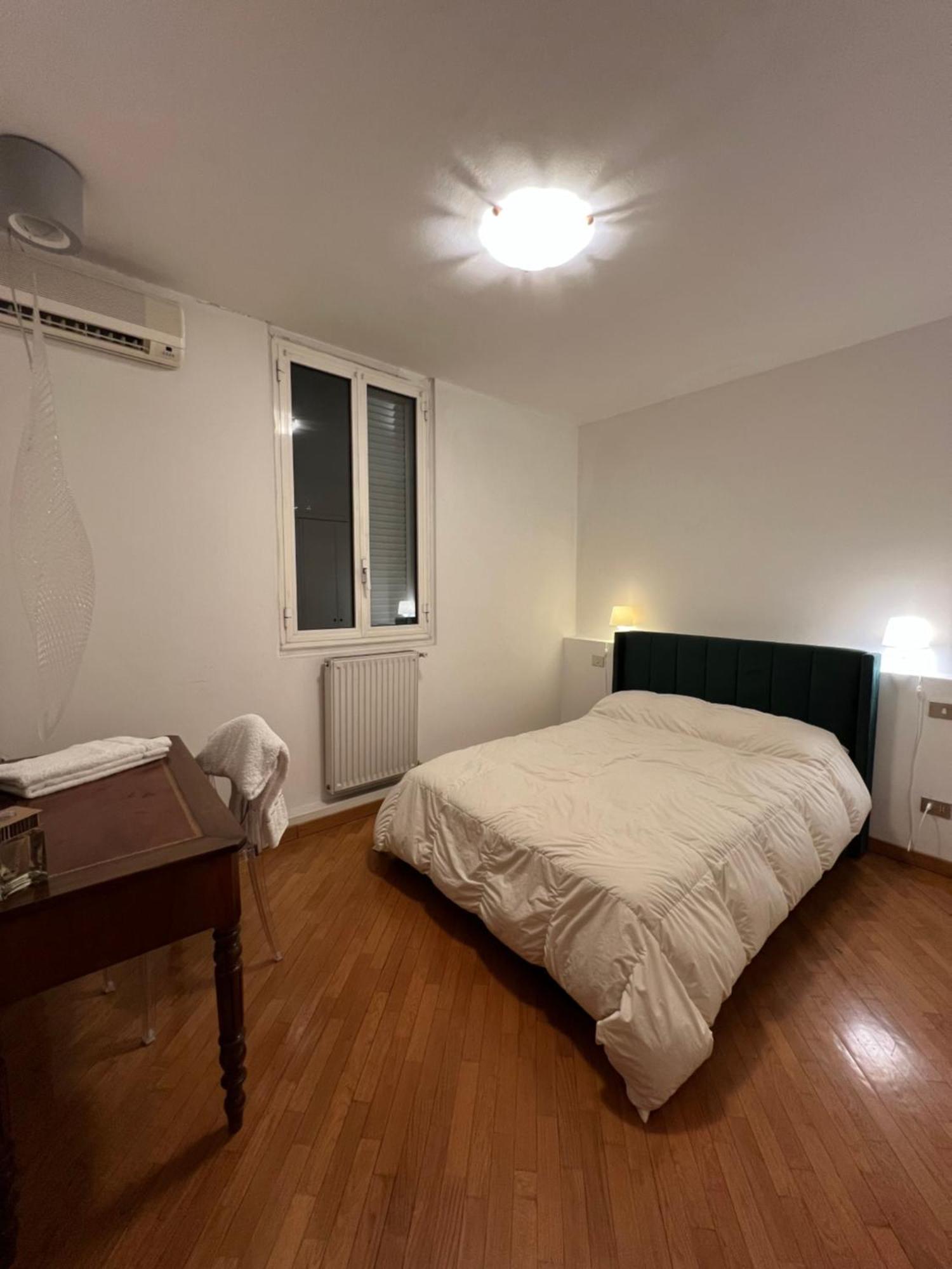Appartamento Daeiouz II Milano Esterno foto